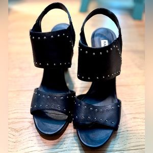 Karl Lagerfeld sandals, size 8 never worn outside